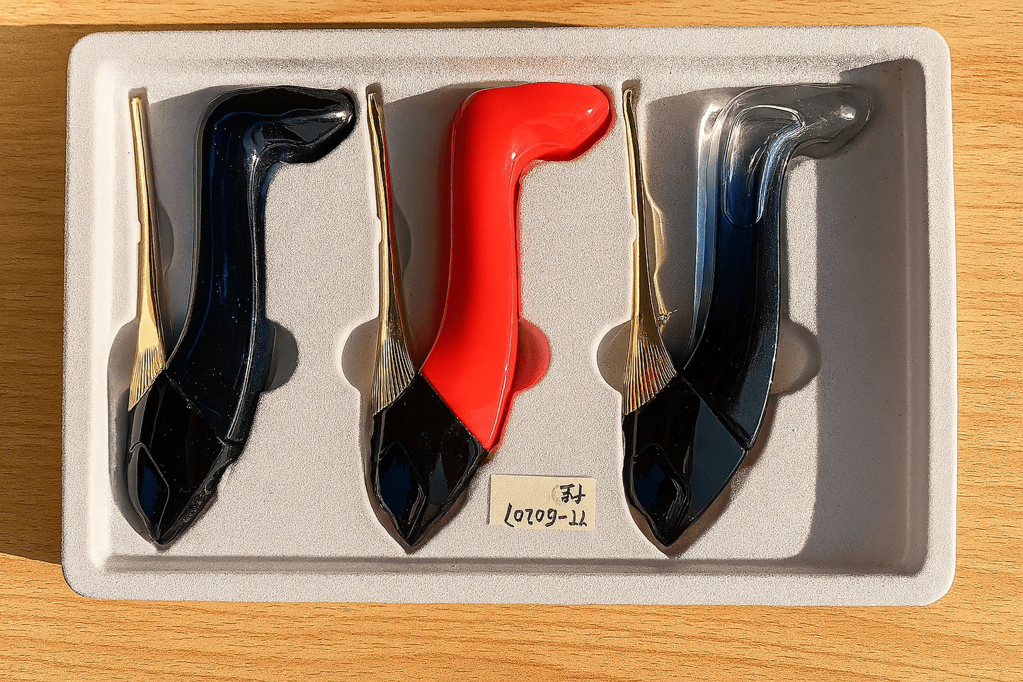 Maiden Anna Cool Girl